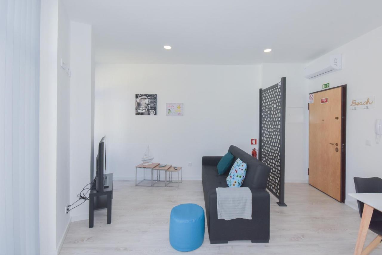 מטוסיניוס Near The Beach Apartments מראה חיצוני תמונה